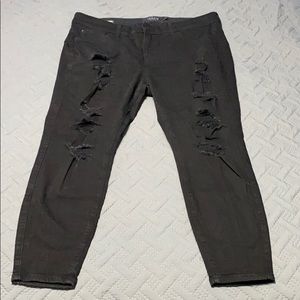 Bombshell Skinny Jeans size 20 Short. Smoke free